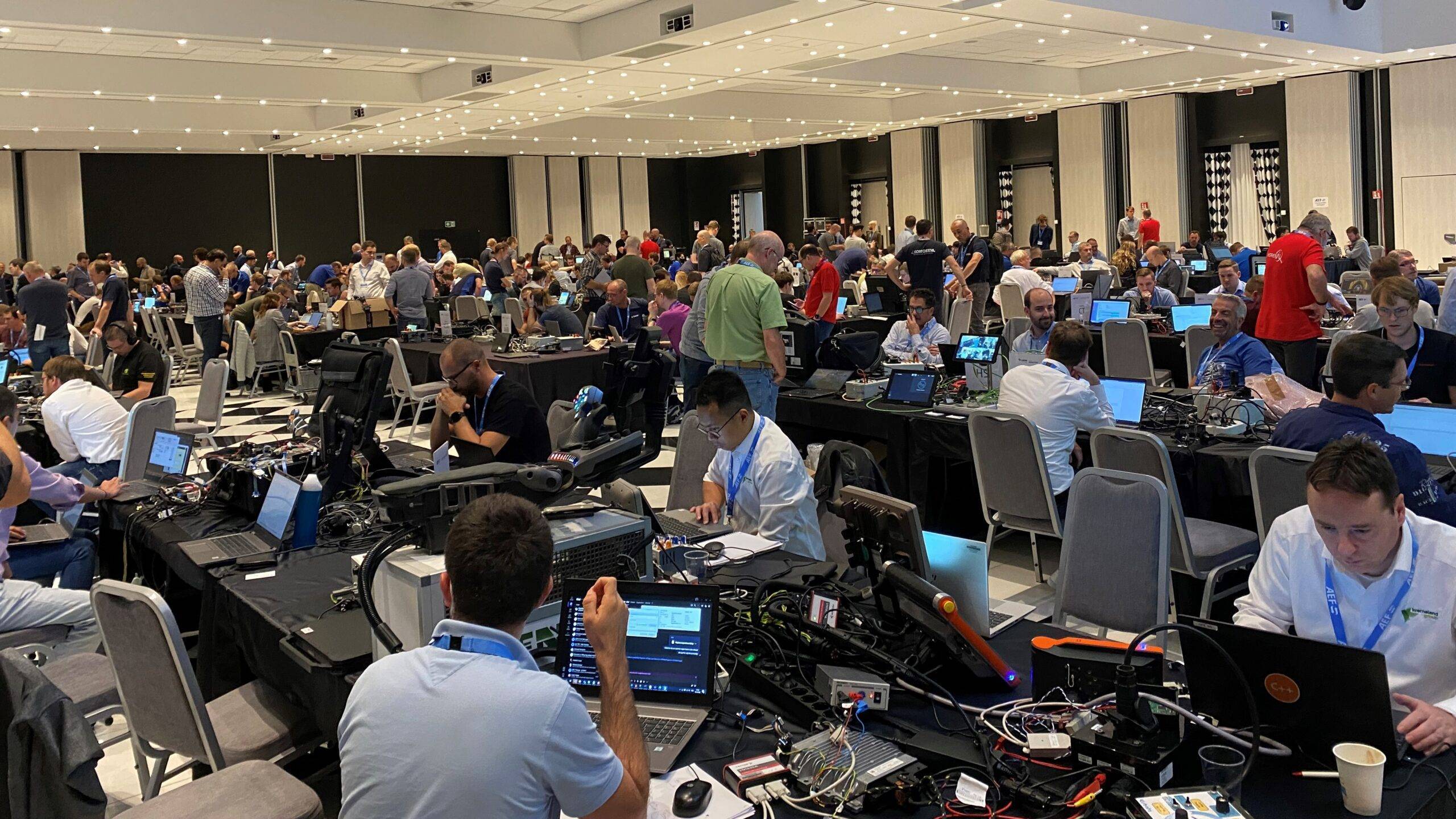 Plugfest AEF|Plugfest Aef ottobre 2022 Peter Van der Vlugt AEF Chairman|Plugfest AEF Ottobre 2022 Visita Area Test 1